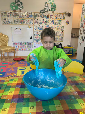 English playgroup fun in Ehrendingen