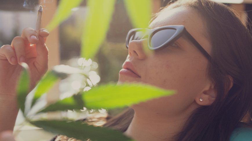 CANNABIS IM URLAUB 2026: WAS BEIM GRENZÜBERTRITT ZU BEACHTEN IST