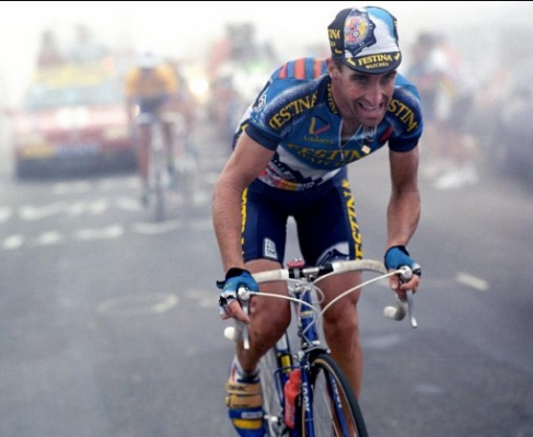 Victoire sur le TOUR DE FRANCE à HAUTACAM