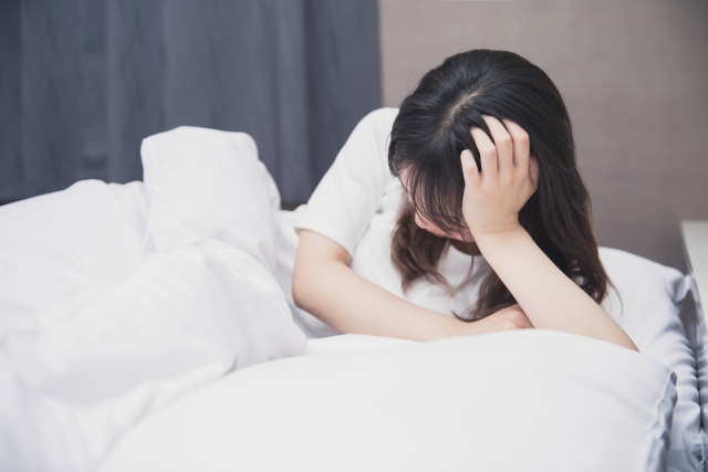 仰向けで眠っている時に何が起きているのか？