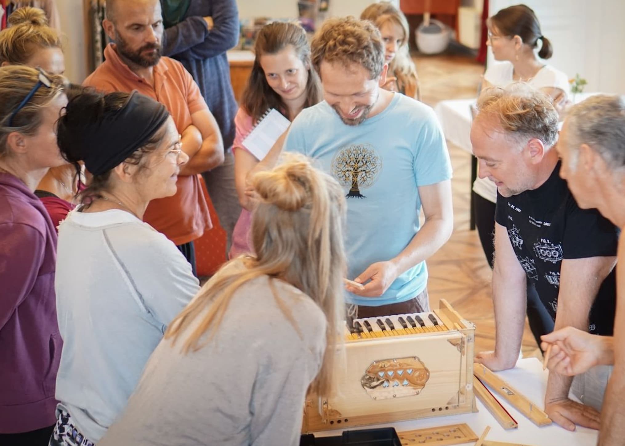 Harmonium Ausbildung mit den GAIATREES - Yogimobil®