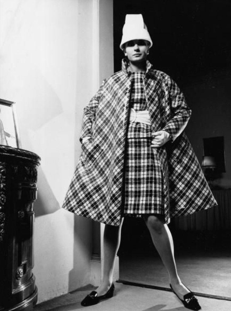 Carmen Mir _Collection Haute Couture _Printemps _ Eté 1967