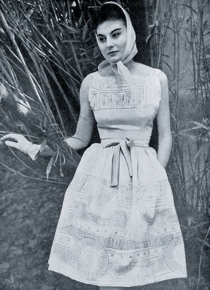 Manuel Pertegaz _Collection Haute Couture _Printemps _ Eté 1960