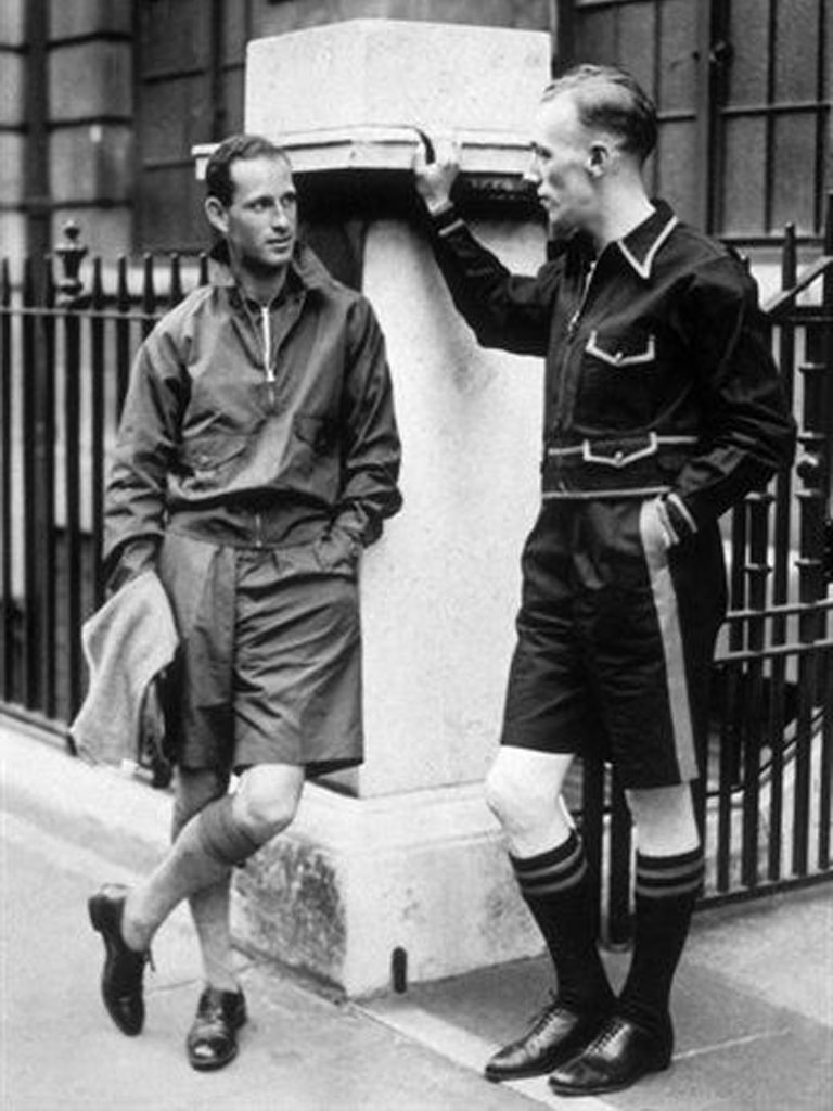 Uniformes para los empleados del telégrafo, 1937