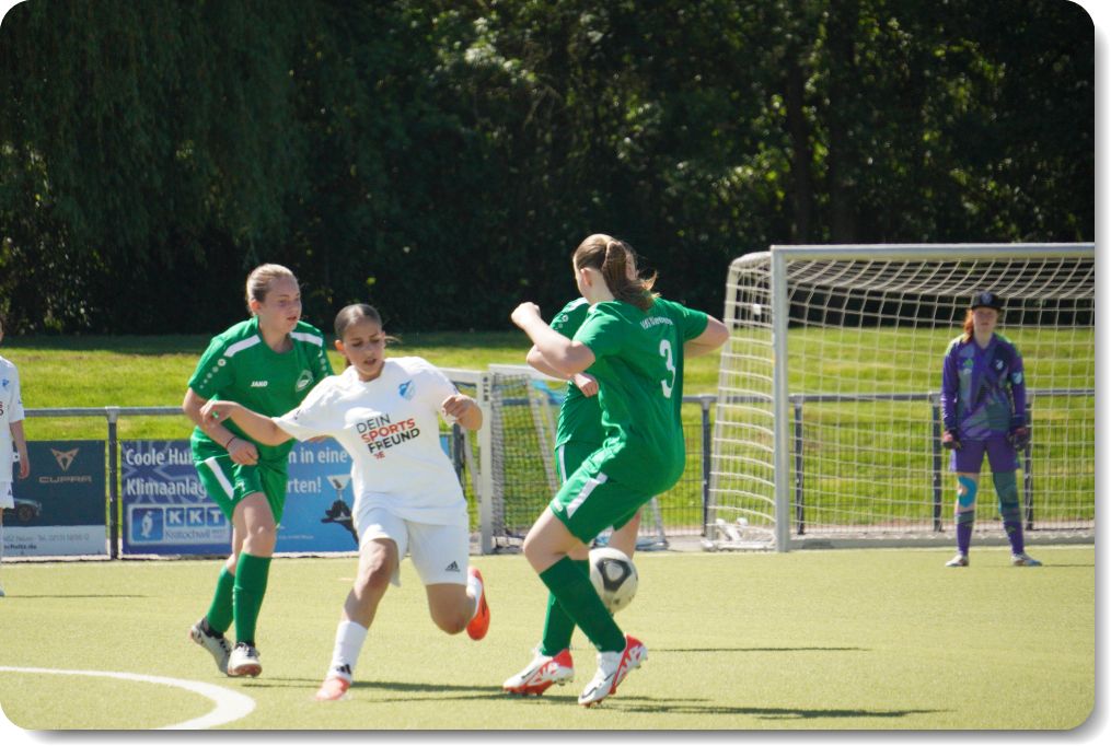 Tag des Mädchenfußballs bei der SVG Neuss-Weissenberg
