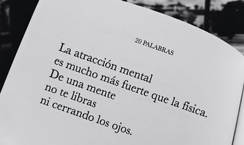 Con o sin pareja; tú debes ser una mujer libre siempre” - Un día dura tres otoños Con o sin pareja; tú debes ser una mujer libre siempre” - Un día dura tres otoños