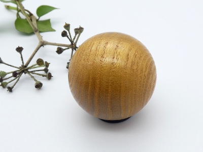 Holzkugel aus Maulbeerbaum, 47 mm