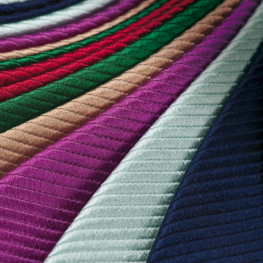 Welche Krawatten Farben passen zu welchem Anlass