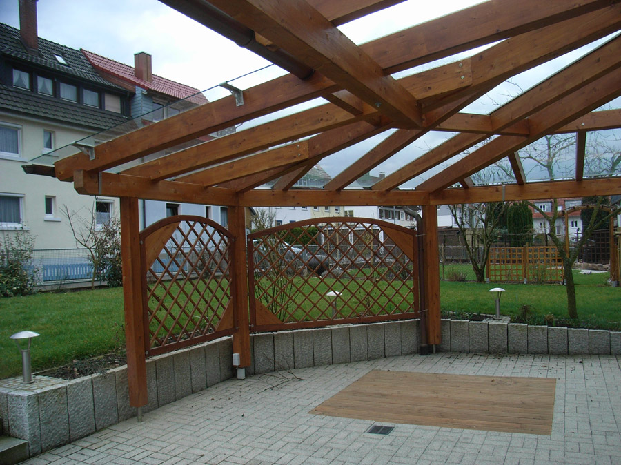 Pergola mit Glaseindeckung