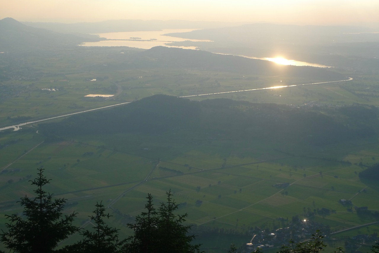 Blick von der Federihütte zum Zürichsee