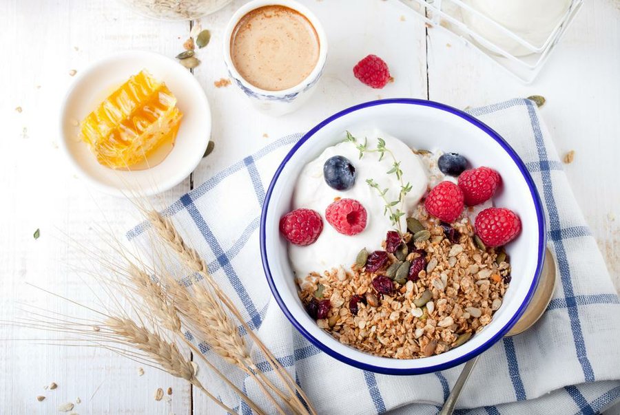 ALIMENTACIÓN Y NUTRICIÓN - DESAYUNOS SALUDABLES - LA IMPORTANCIA DEL DESAYUNO