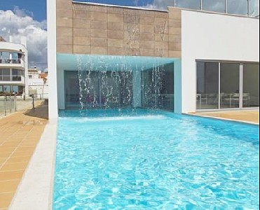 Swimming Pool with Poolhouse