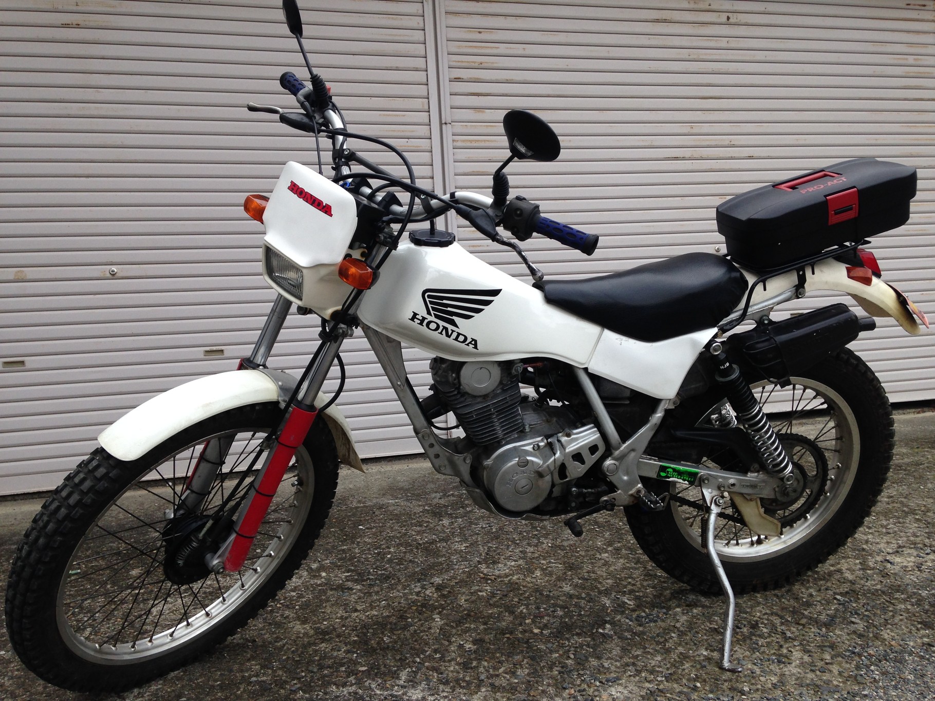 西風様　tl125タンク tlr200 HONDA 有限会社 ぱわあくらふと - HONDA TLR200（TL125）アルミタンク