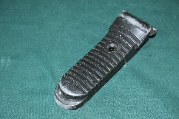 実物 M4用 バットストック 新品 - 沖縄米軍放出品の専門店