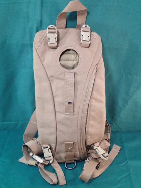 ⭐︎米軍 新品 CAMELBAK ウォーターバッグ②⭐︎ Camelbak Fusion 2L Reservoir with TRU Zip Waterproof Zipper