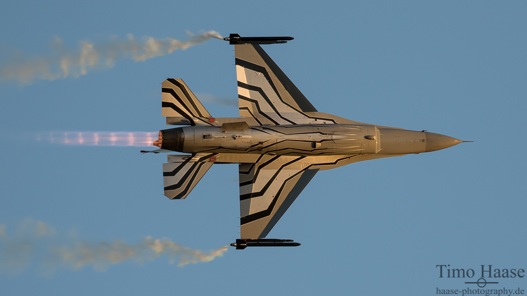 Die belgische Demomaschine. F-16MLU FightingFalcon  FA-123