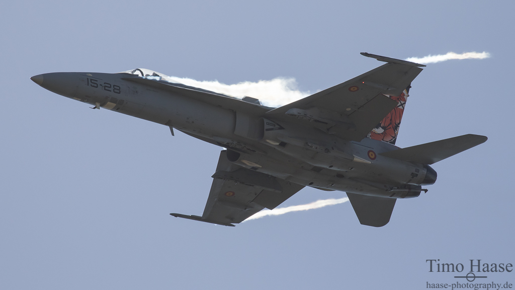 F-18 "Hornet" der spanischen Luftwaffe. 15-28 im Tiger look.
