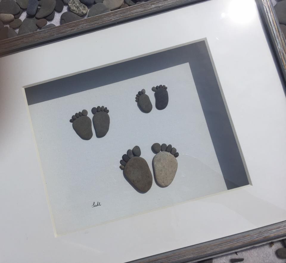 Pebble Art Baby Feet 