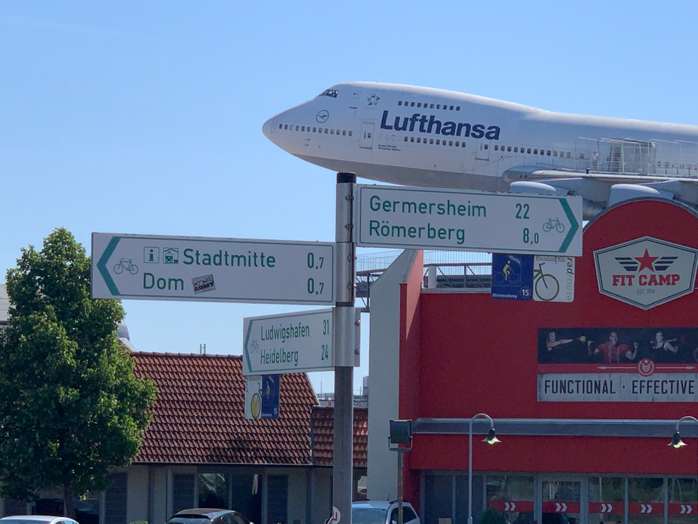 Keine Sorge, hier startet kein Jumbo-Jet - dies ist ein Ausstellungsstück im Technikmuseum Speyer