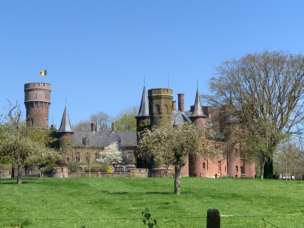 Leider können wir vom Kasteel van Wijnendale keine besseren Bilder machen, da der Eingang noch geschlossen war.