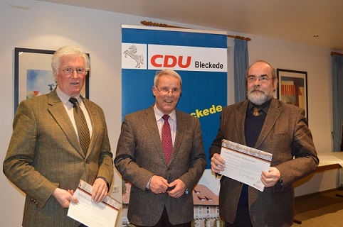 Ehrung von Hans-Martin Soetbeer für 25-jährige Mitglidschaft und Horst-Karl Schulze für 40-jährige Mitgliedschaft