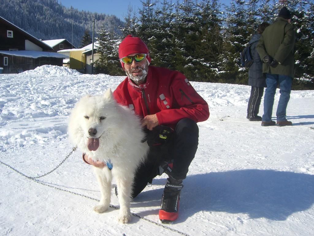 Stolzes Skijöring-Team Beat und Aruq
