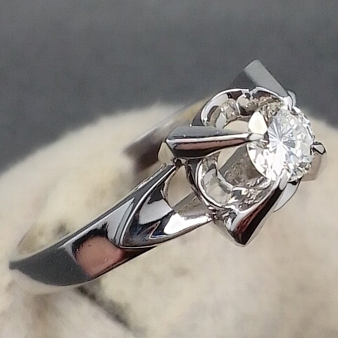 プラチナ900 リング ダイヤモンド 0.25ct ( 花爪 )