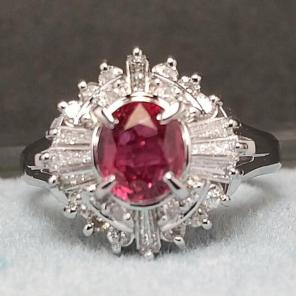 プラチナ900 リング ルビー0.80ct メレ テーパード Jewelry K&T's selection Vintage Jewelry 未使用のヴィンテージ ジュエリー デッドストック