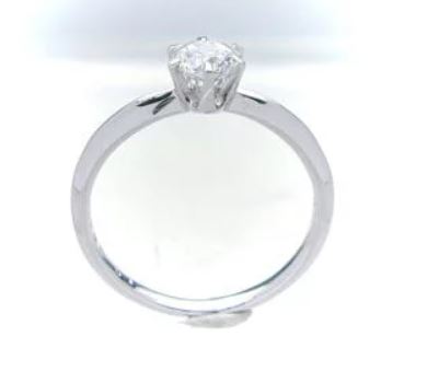 0.6ct.F-VS2-3EX(H&C) PTプラチナ婚約指輪（エンゲージリング）ダイヤモンドリング、 6本爪ソリティアタイプ