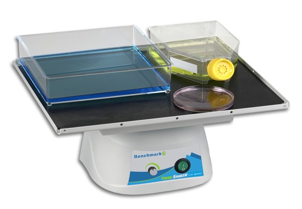 BT30 Agitador orbital Orbi-Blotter™ con plataforma de alfombrilla de goma antideslizante, Benchmark.