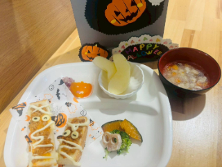 ハロウィンランチ