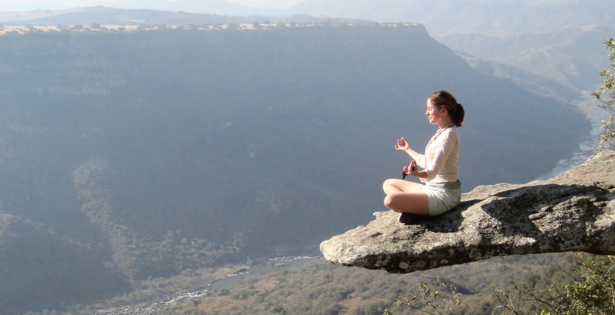 Daniela / klein D / Yoga - Fit nach der Rückbildung / Vinyasa Yoga & Mindfulness Ausbildung 200h (Yoga Alliance)
