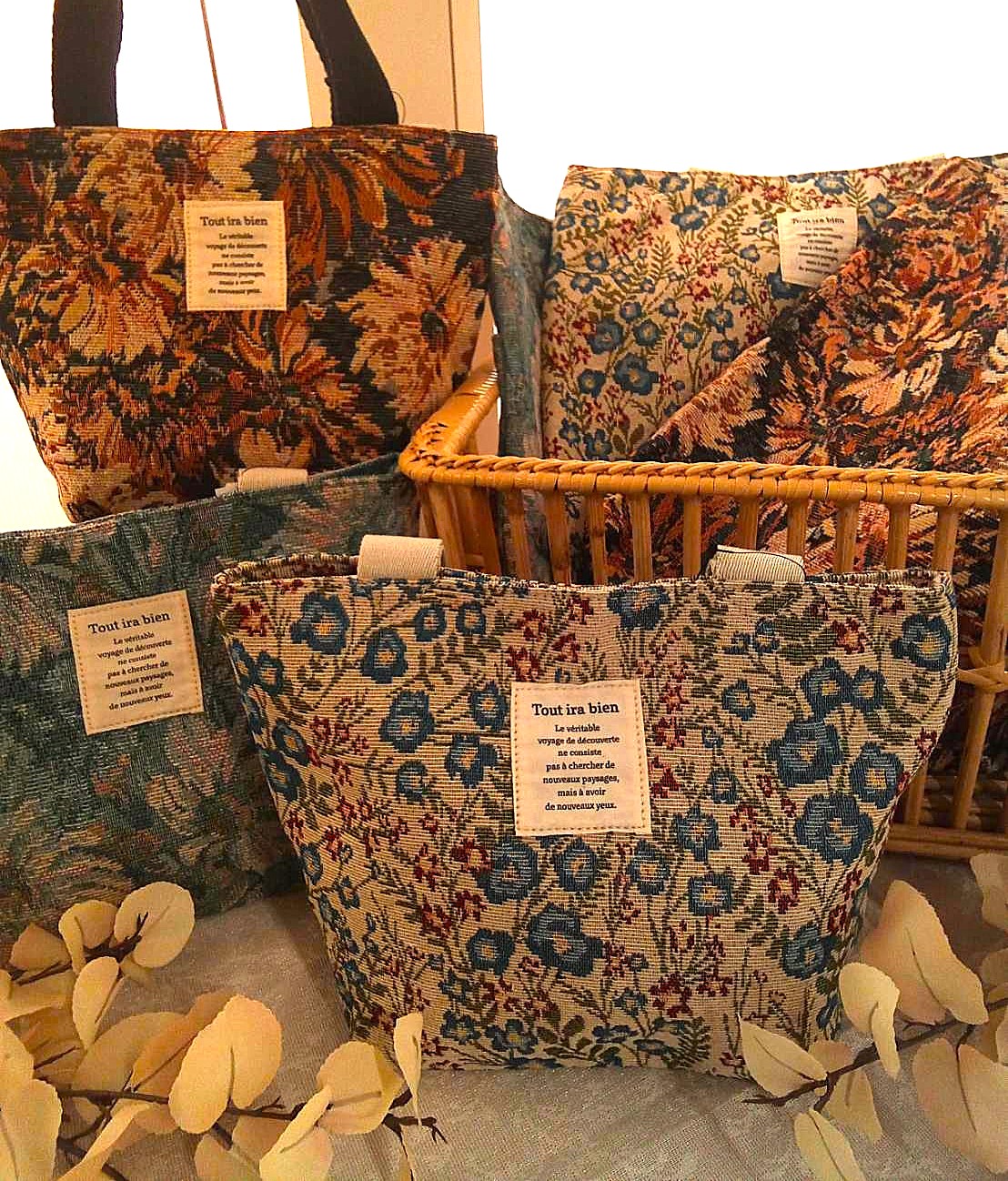 ジャガード柄バッグ