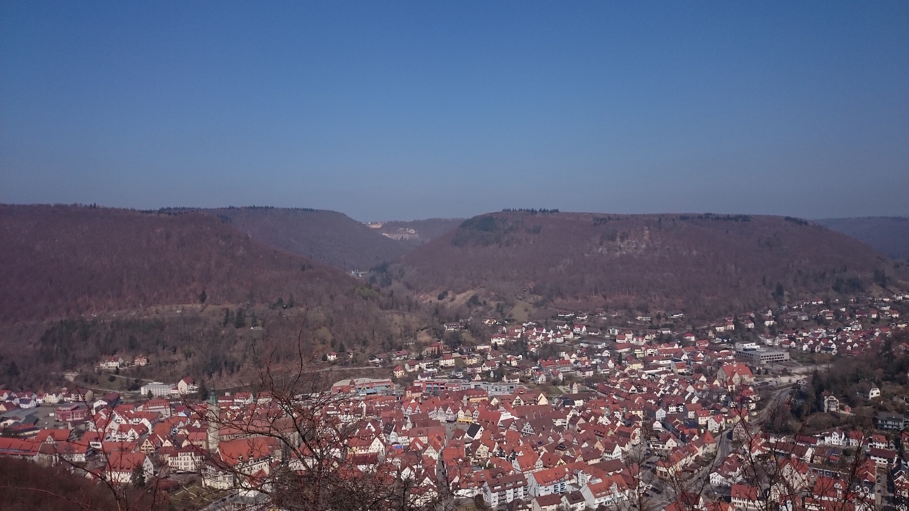 Blick vom Vorderen Hanner Felsen auf Urach
