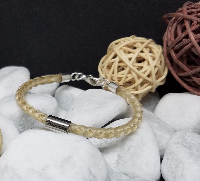 Pferdehaararmband mit Wunschgravur