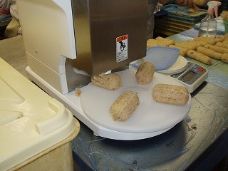 ご飯が設定した重さで、でてきています
