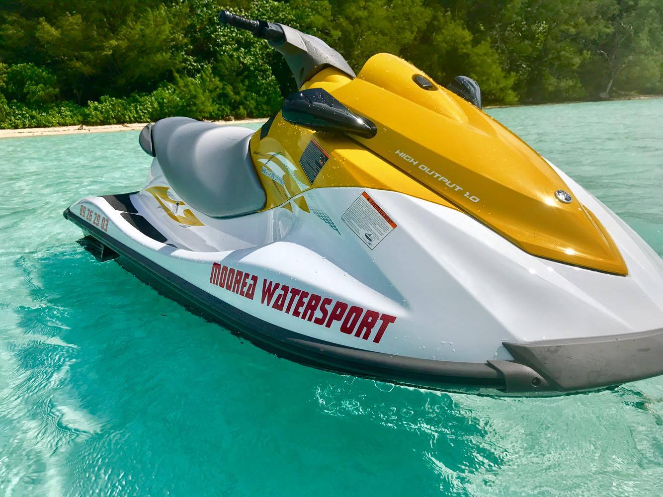 Towable tubing in Moorea Moorea Watersport Waverunner, jet ski, fyboard,