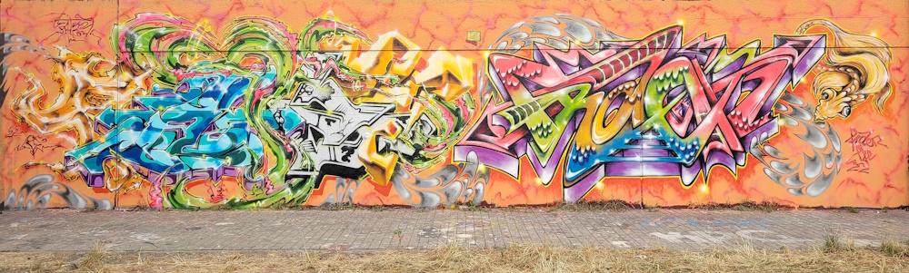 PAT23 & FRAEN LFE-Team - Graffiti Kunst Leipzig 2022