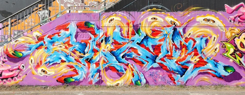 PAT23 Piece - Graffiti Kunst - Leipzig 2022