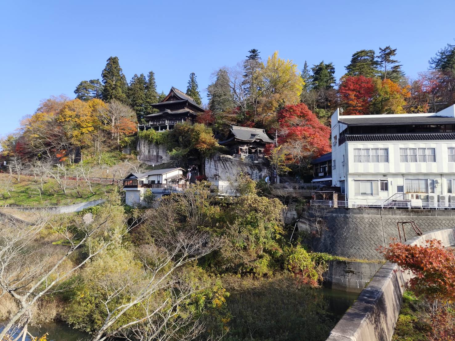 七日堂裸詣りで有名、福満虚空菩薩圓蔵寺