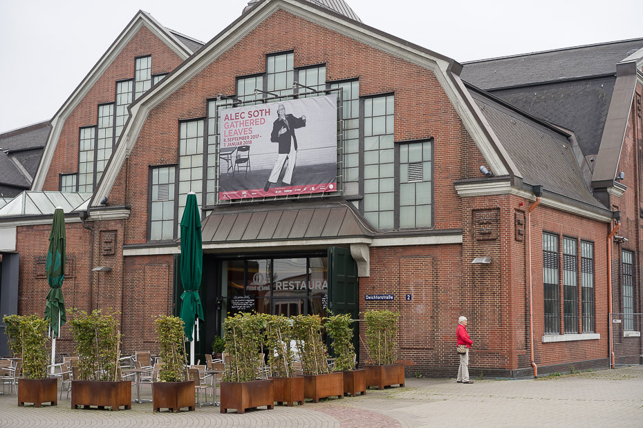 Besuch der Ausstellung "Gathered Leaves" von Alec Soth in den Deichtorhallen, Hamburg, im September 2017.