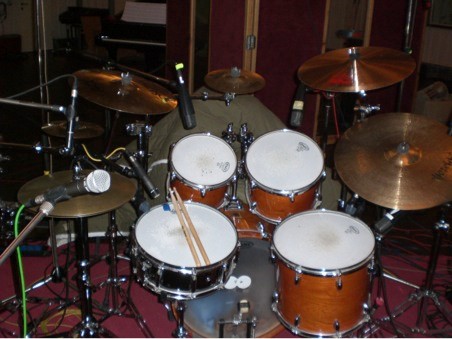 Schlagzeugaufnahme in den Peppermint Park Studios