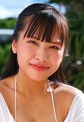 栗田 すみれ