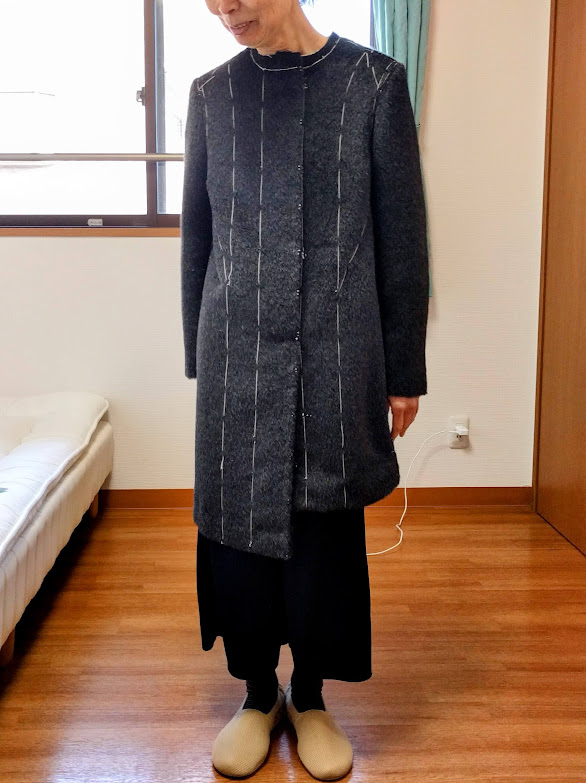 仮縫い中（前）