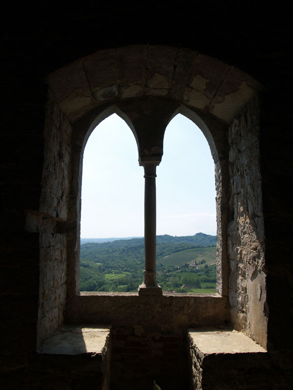 Castello di Partistagno e Borgo Faris (Attimis)