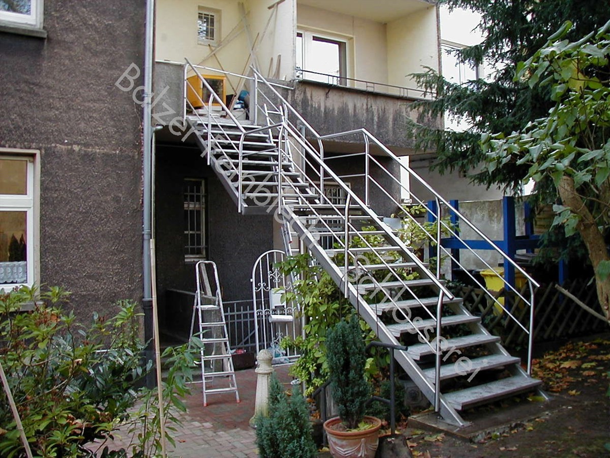 Treppe aus Edelstahl