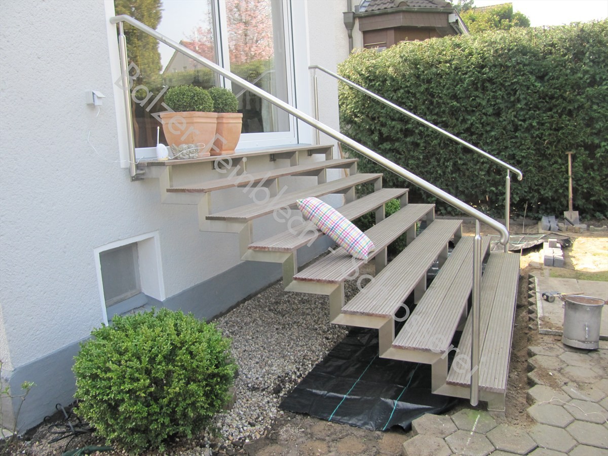 Treppe aus Edelstahl