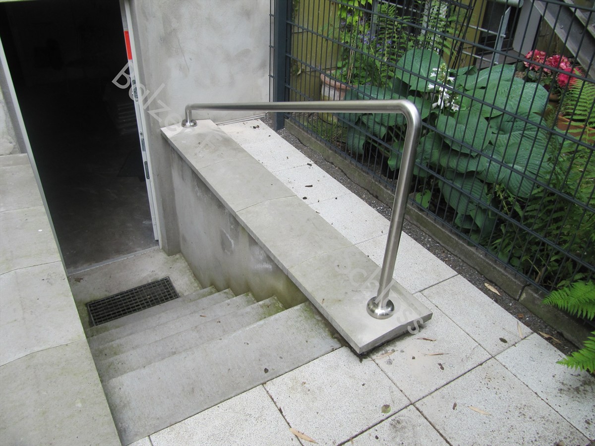Handlauf aus Edelstahl Außen