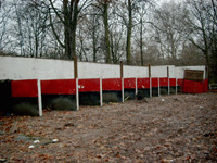 Leere Sattelboxen