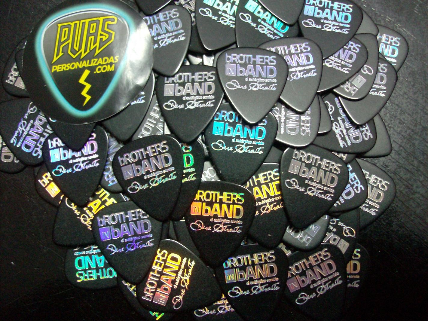 puas brothers in band, guitar picks